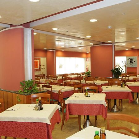 Hotel Ezzelino San Zenone Eksteriør billede