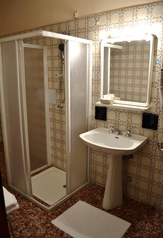 Hotel Ezzelino San Zenone Eksteriør billede