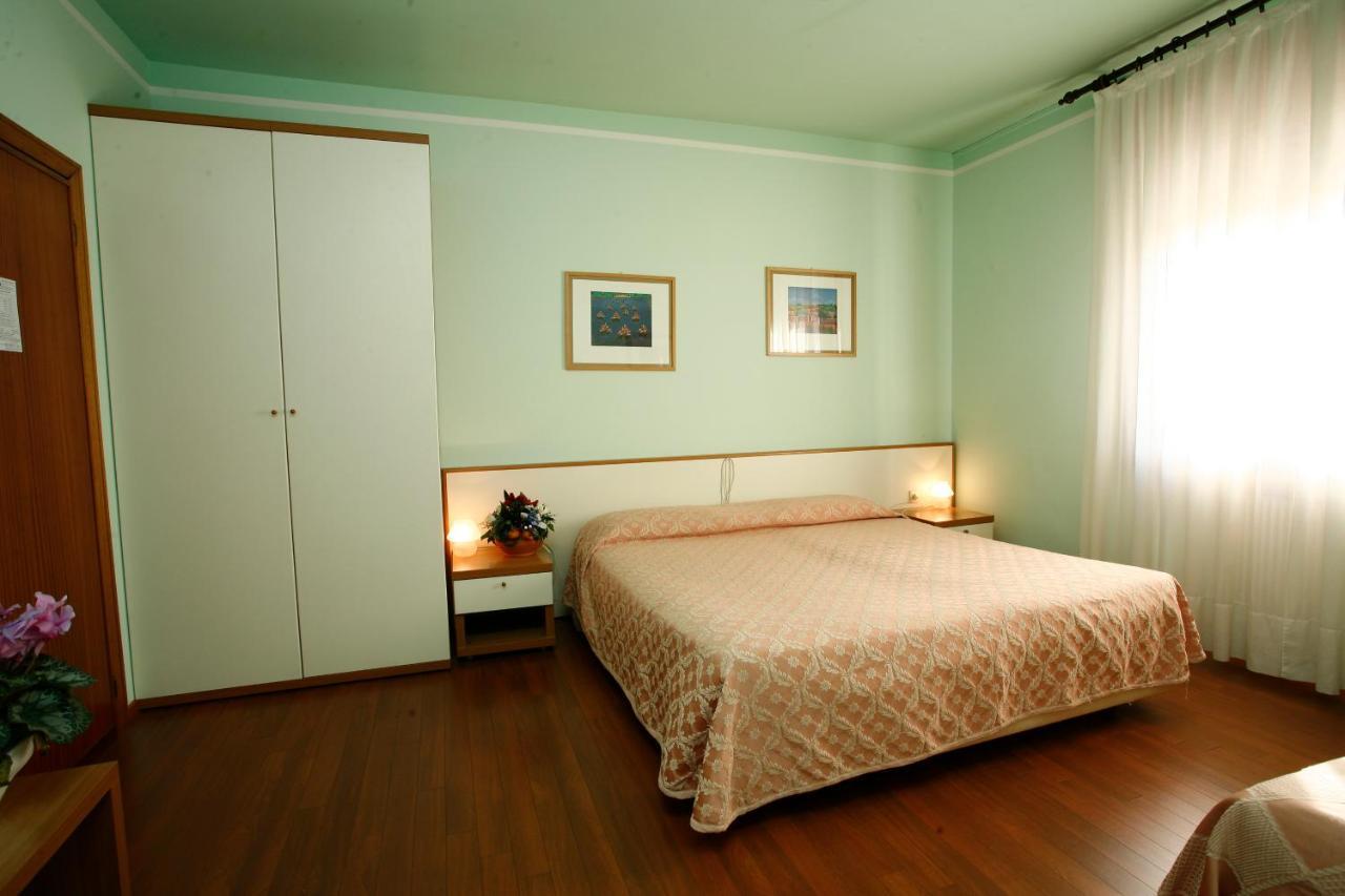 Hotel Ezzelino San Zenone Eksteriør billede